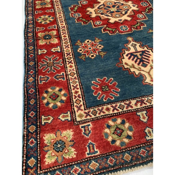 Tappeto geometrico blu Kazak misura 96x153 cm