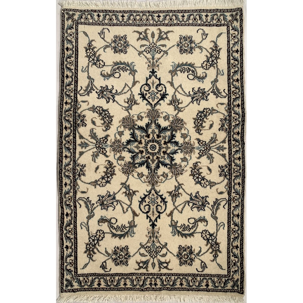 Tappeto persiano Nain bianco misura 90x140 cm