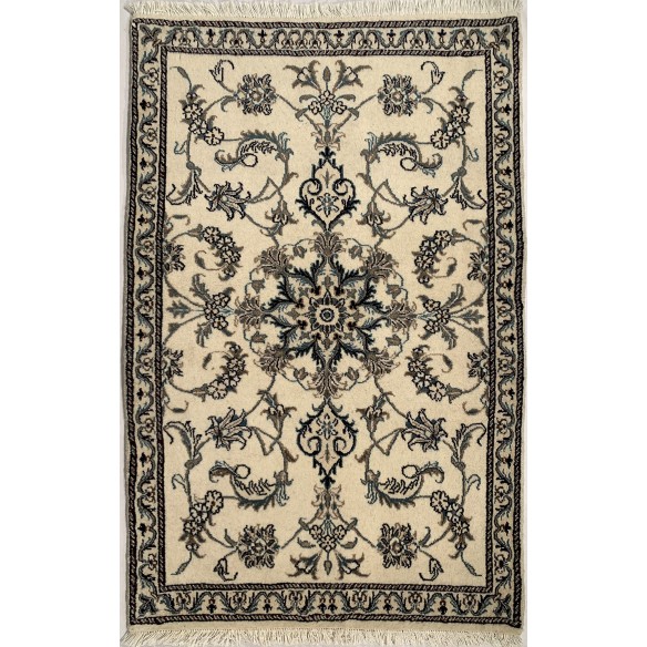 Tappeto persiano Nain bianco misura 90x140 cm