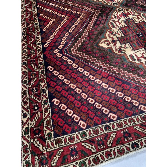 Tappeto persiano rosso Afshar misura 134x168 cm