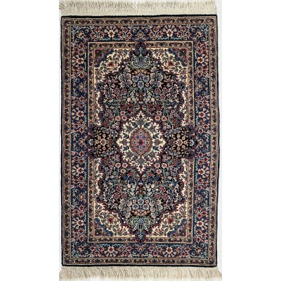 Tappeto Berkana blu annodato a mano 76x122 cm