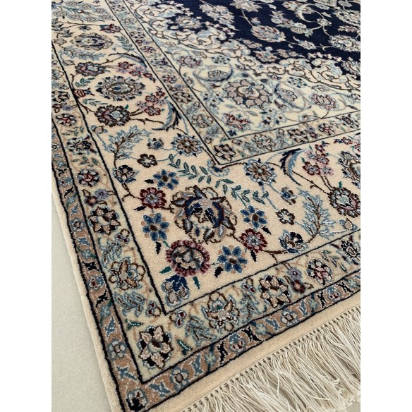 Tappeto persiano Nain 6La misura 153x203 cm