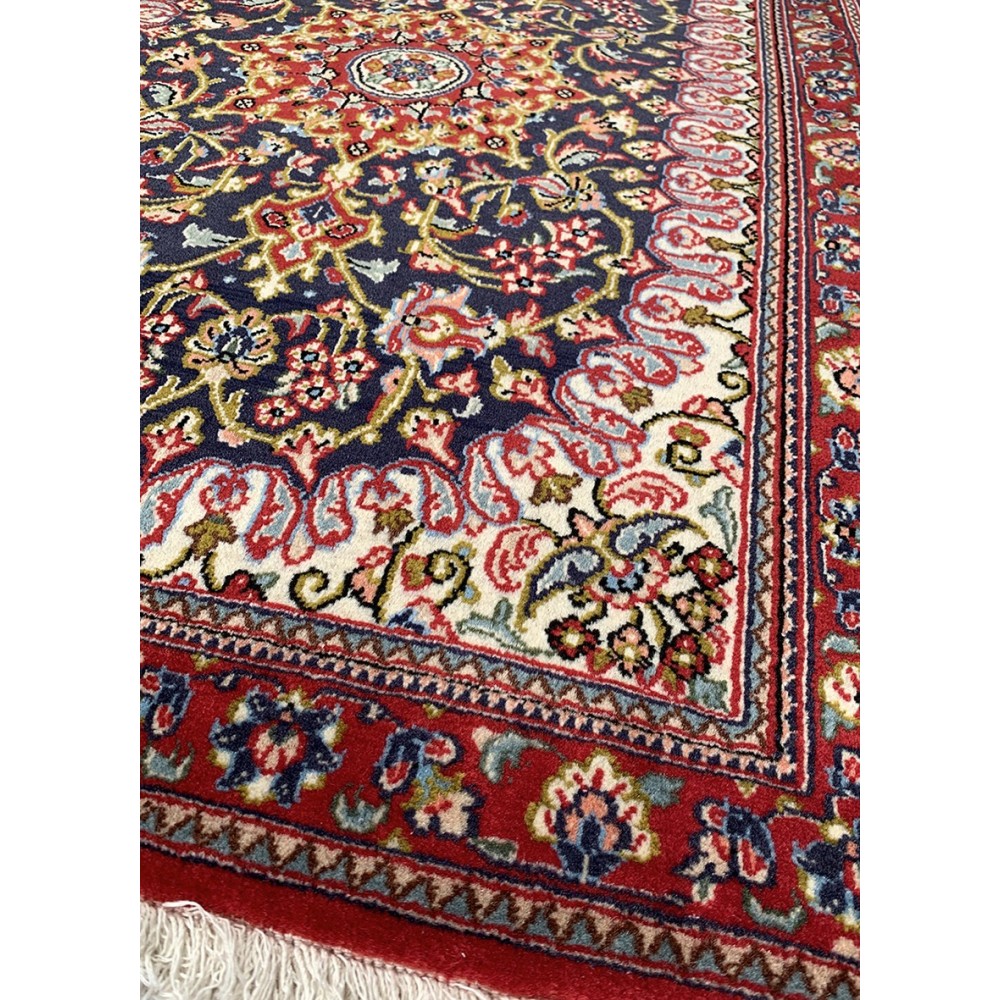 Tappeto persiano Qum annodato a mano 82x127