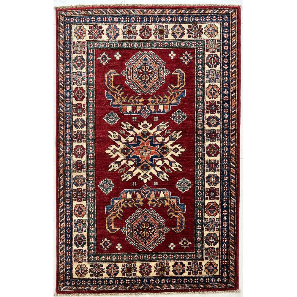tappeto kazak in lana rosso e beige disegno geometrico misura 130x84 cm