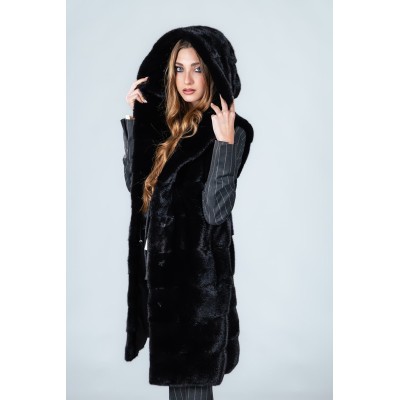 gilè lungo di visone nero con cappuccio