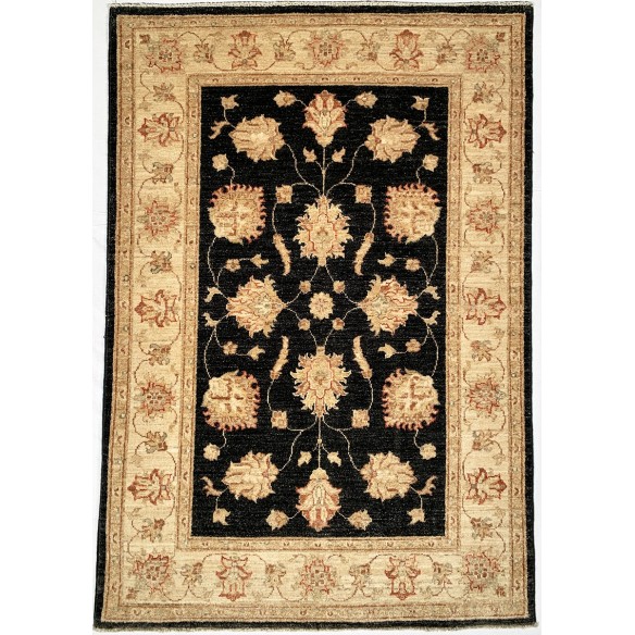 Tappeto floreale nero in lana Ziegler misura 97x140 cm