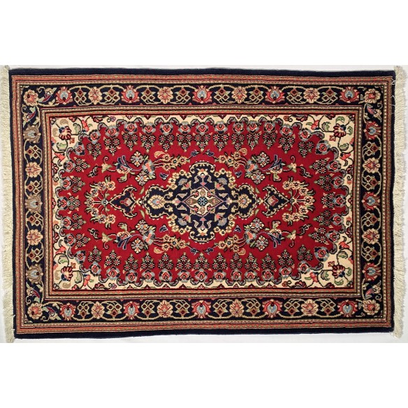 Tappeto persiano rosso Qum misura 91x133 cm