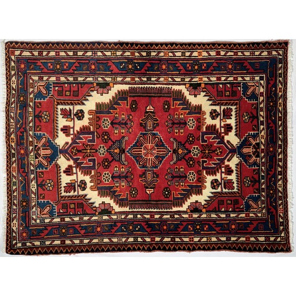 Tappeto in lana rosso Touserkan misura 115x153 cm